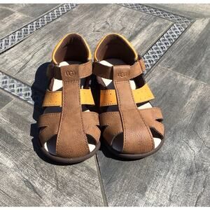 UGG Kyle Toddler sandals Toddler 11